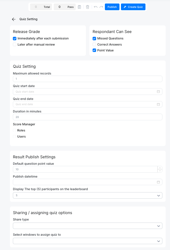 Quiz settings panel showing release grade, respondent visibility, timing, scoring, and sharing options